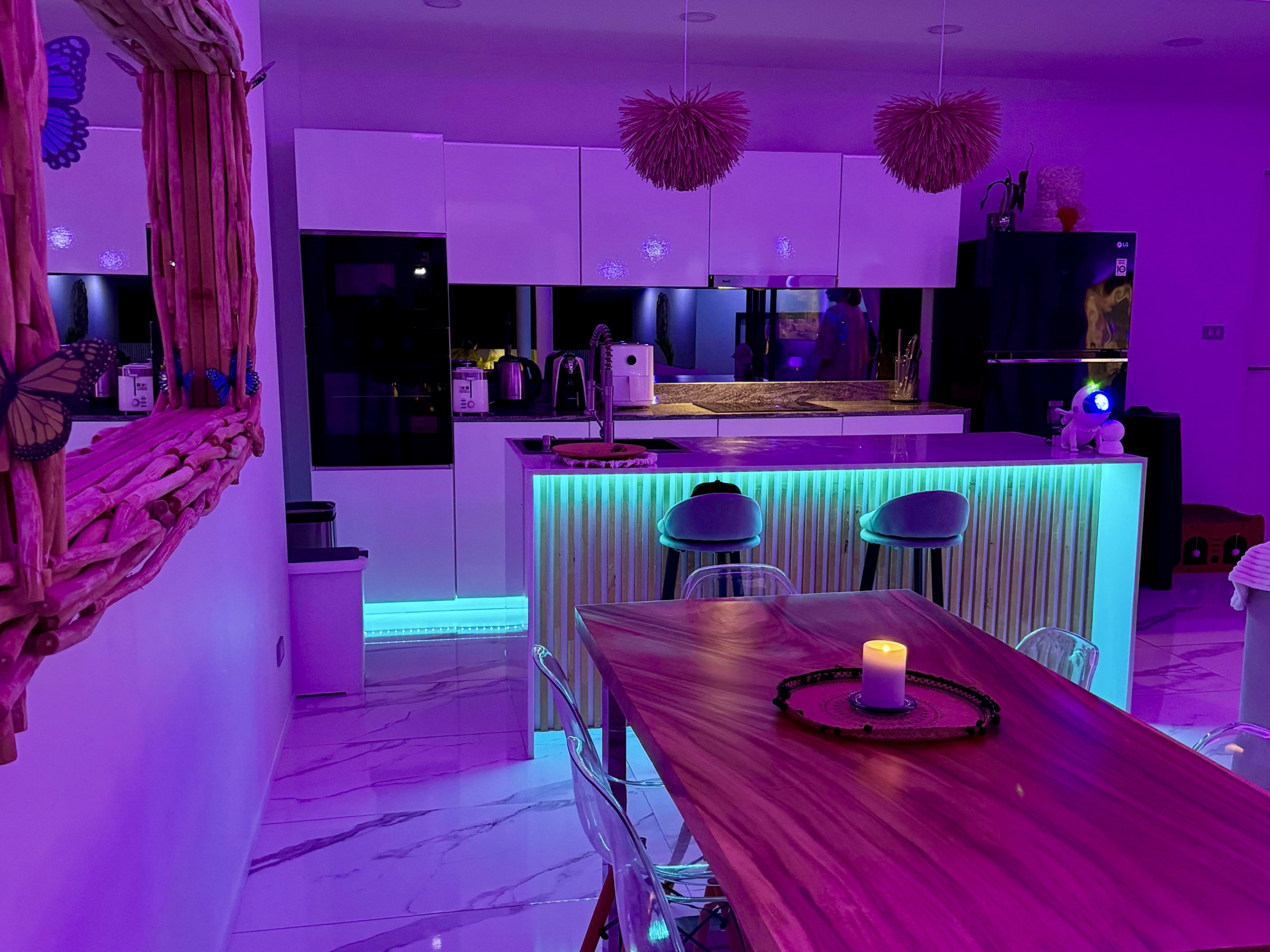 27a19141-4ffd-4dfb-8a93-f178c3f2947f